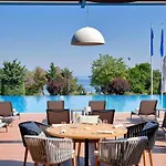 Santa Marina Sea View *