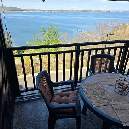 Santa Marina Sea View *