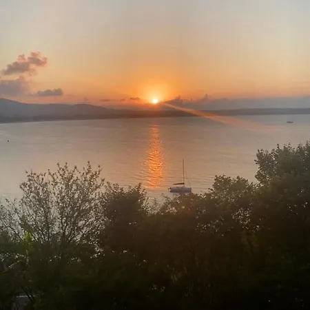 شقة Santa Marina Sea View *