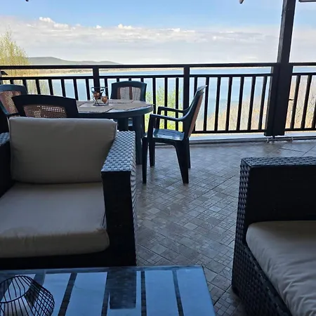 شقة Santa Marina Sea View *