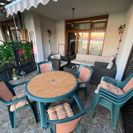 Santa Marina Sea View *