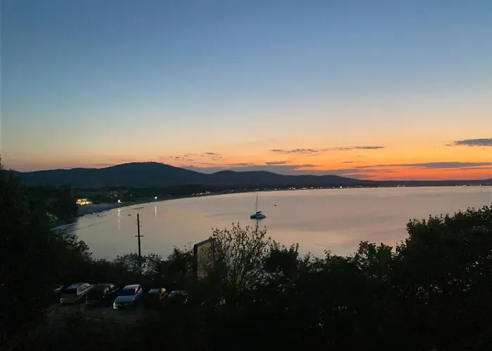 Santa Marina Sea View * Sosopol