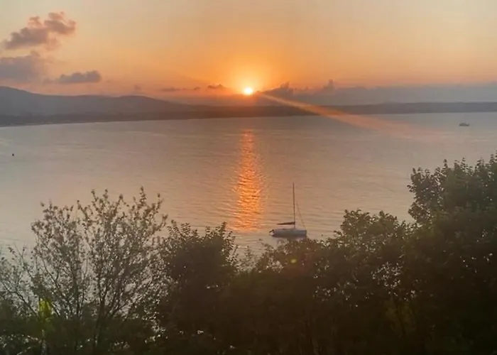 Apartment Santa Marina Sea View *