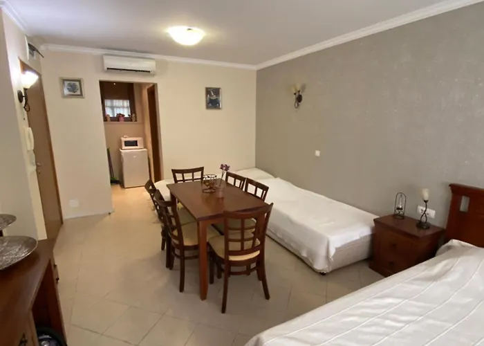 Apartment Santa Marina Sea View *