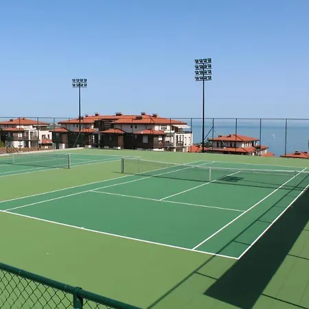 Апартамент Santa Marina Sea View