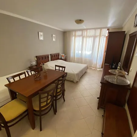 Santa Marina Sea View Созопол