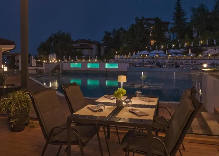 Santa Marina Sea View 索佐波尔